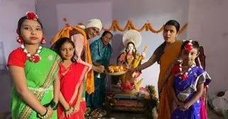 পাবনায় মন্দির-শিক্ষা প্রতিষ্ঠানে সরস্বতী পূজা উদযাপিত